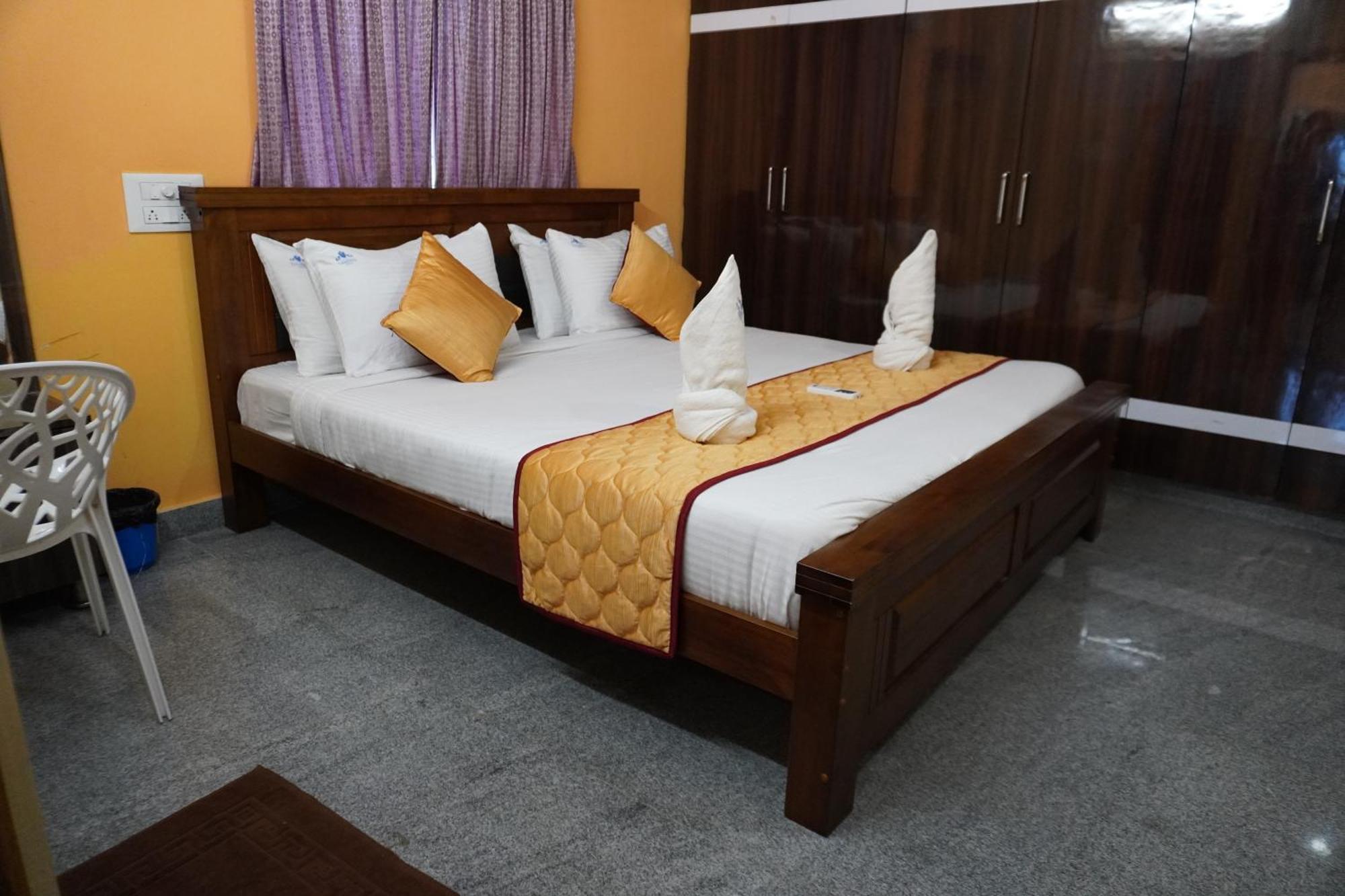 Tirumala Premium Home Stay Tirupati Esterno foto