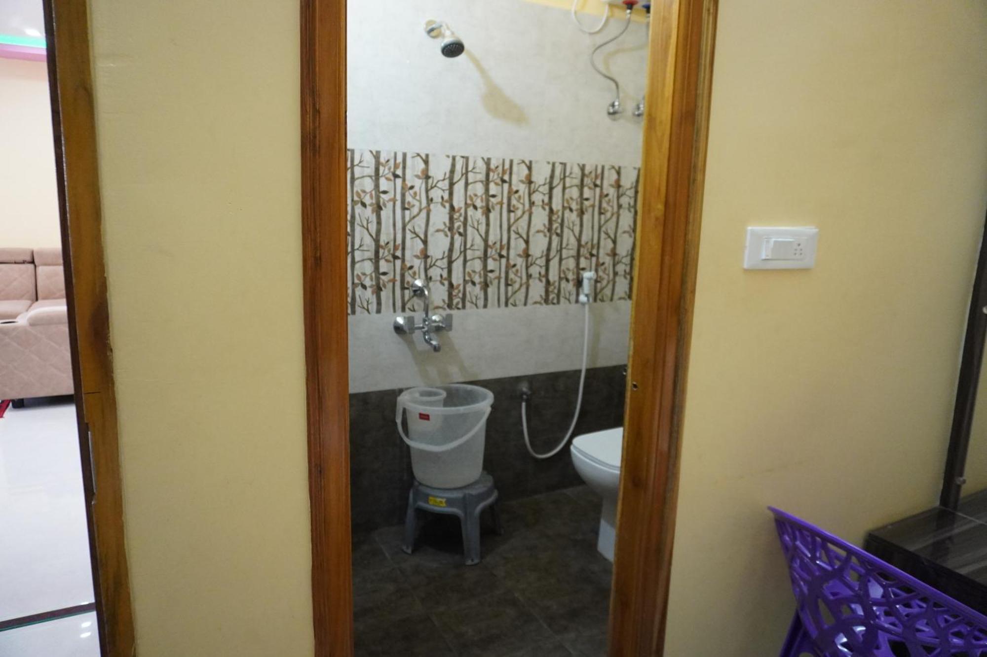 Tirumala Premium Home Stay Tirupati Esterno foto